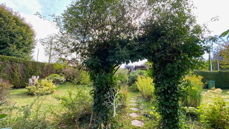 Maison - 160 m² - 8 pièces