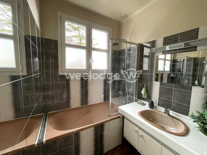 Maison ancienne - 139 m² - 8 pièces