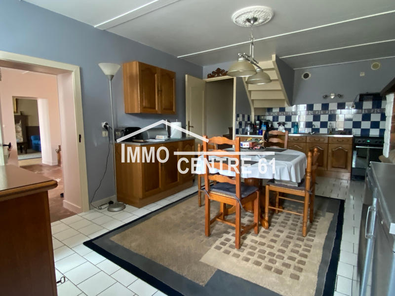 Maison - 180 m² - 6 pièces