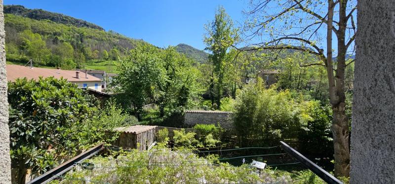 Maison - 87 m² - 6 pièces