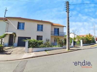 Maison de ville - 159 m² - 7 pièces