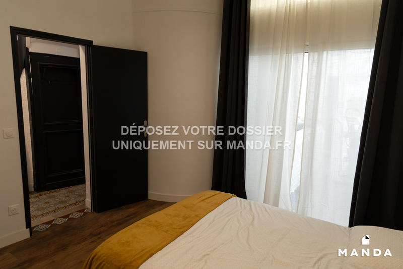 Chambre - 23 m² - 9 pièces