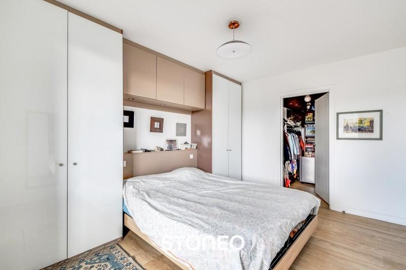 Appartement ancien - 85 m² - 3 pièces