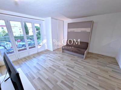 Studio - 27 m² - 1 pièce