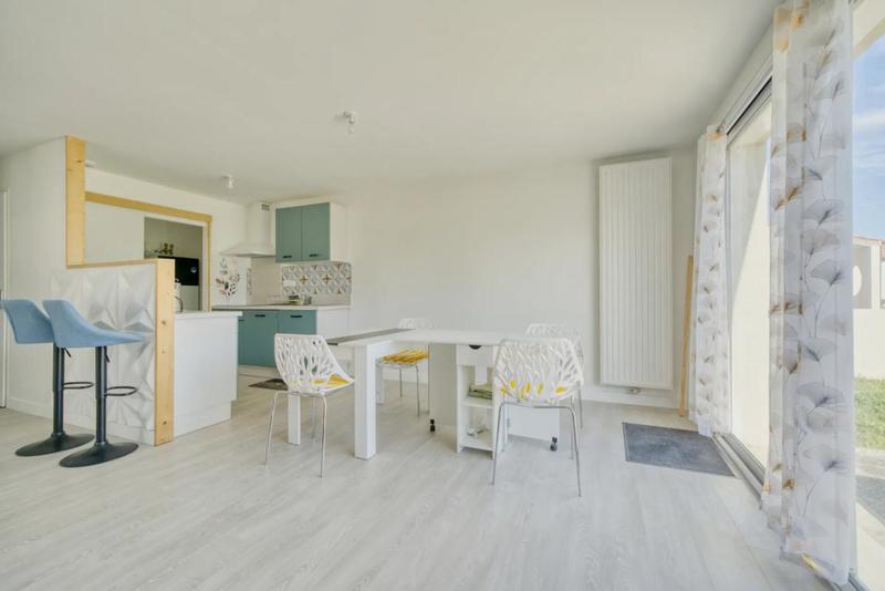 Maison - 83 m² - 4 pièces