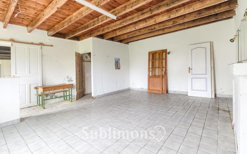 Maison - 300 m² - 6 pièces