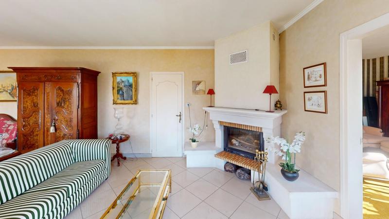 Maison - 157 m² - 6 pièces