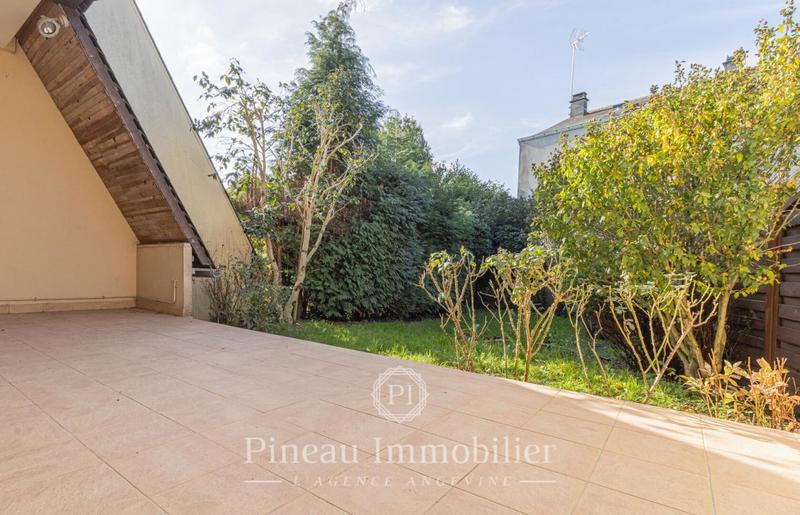 Maison - 103 m² - 5 pièces