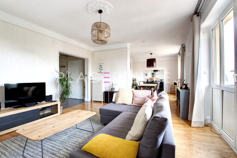 Appartement - 122 m² - 5 pièces