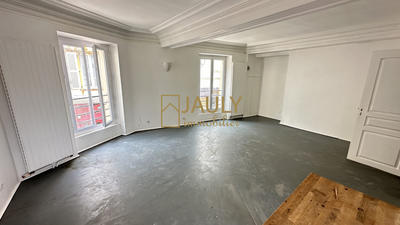 Local commercial - 200 m² - 5 pièces