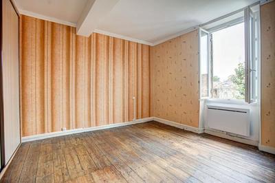 Maison - 150 m² - 4 pièces