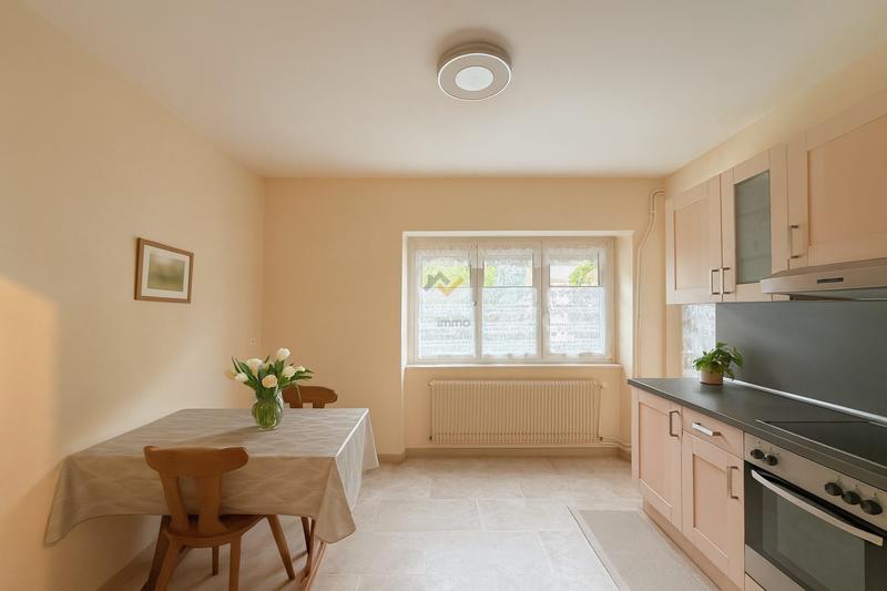 Appartement - 75 m² - 4 pièces