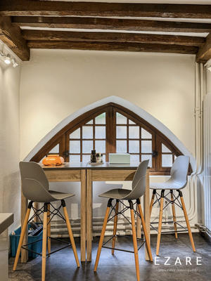 Maison - 307 m² - 9 pièces