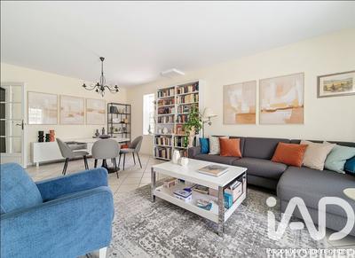 Maison - 143 m² - 6 pièces