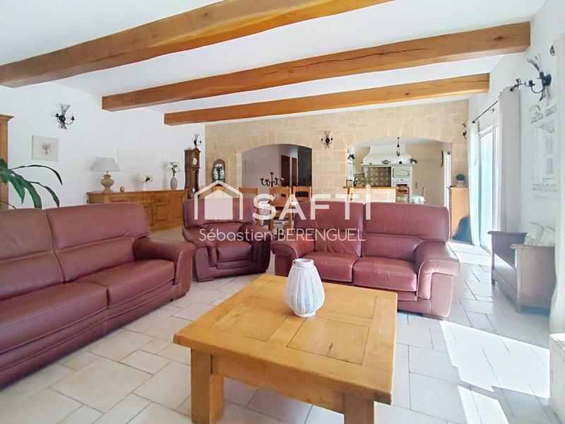 Maison - 230 m² - 7 pièces