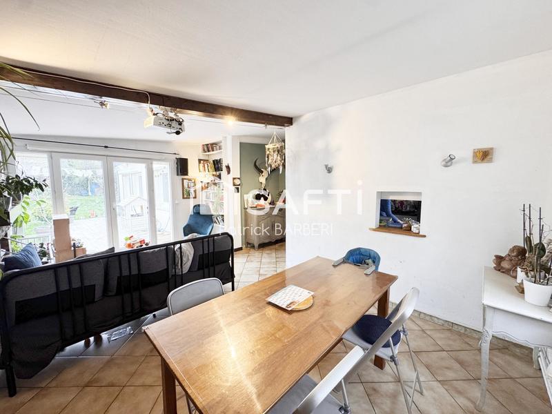 Maison - 113 m² - 5 pièces