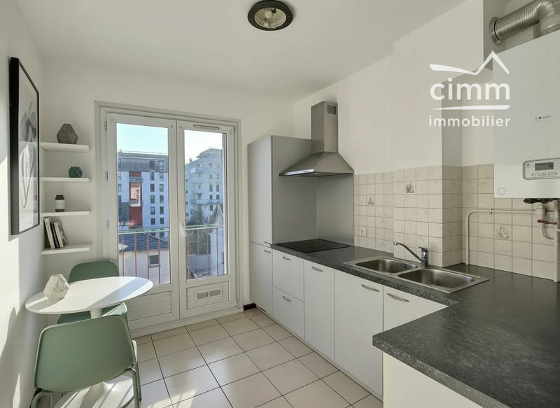Appartement - 62 m² - 3 pièces