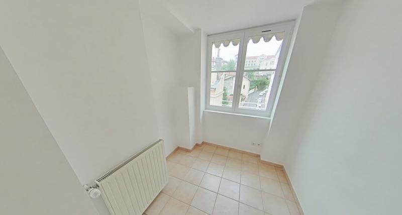 Appartement - 75 m² - 4 pièces