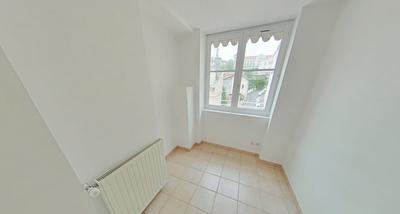 Appartement - 75 m² - 4 pièces