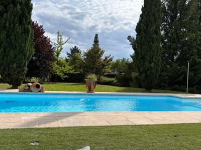 Maison - 206 m² - 7 pièces