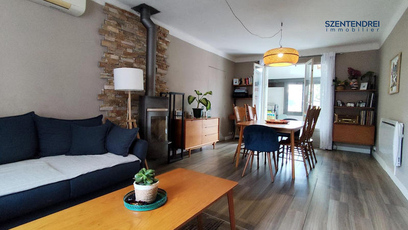 Maison traditionnelle - 100 m² - 5 pièces