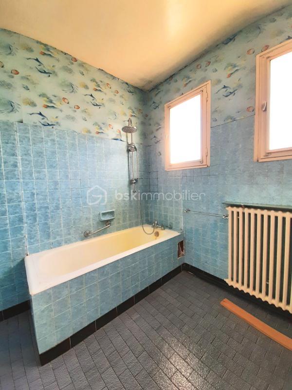 Maison traditionnelle - 128 m² - 5 pièces