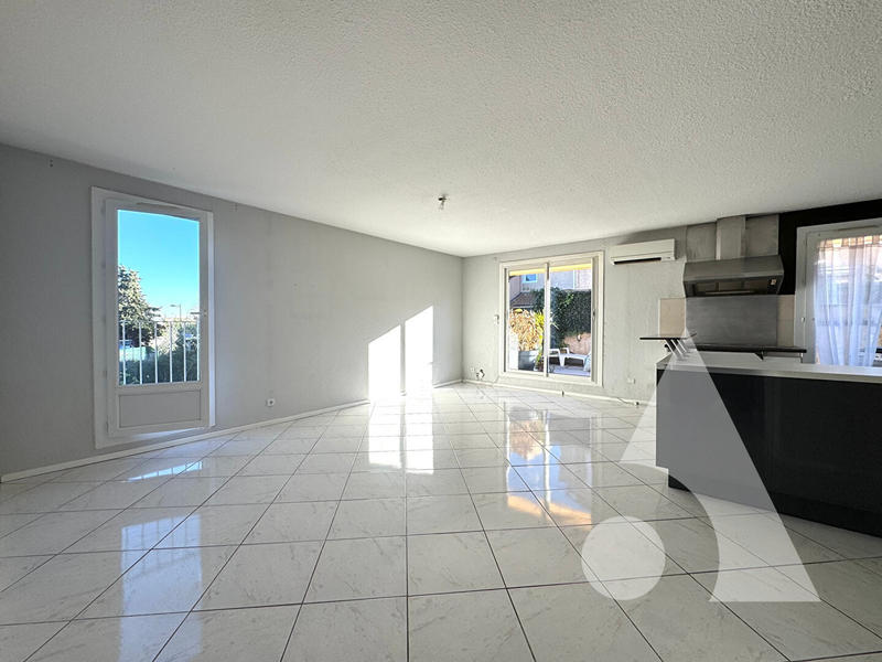 Appartement - 110 m² - 5 pièces