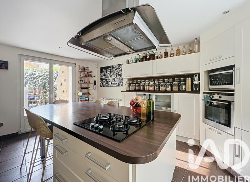 Maison - 160 m² - 5 pièces