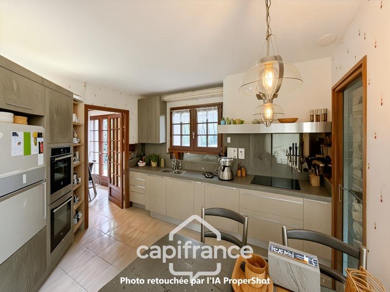 Maison - 98 m² - 4 pièces