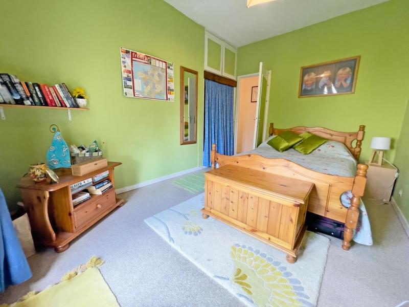 Maison - 152 m² - 5 pièces