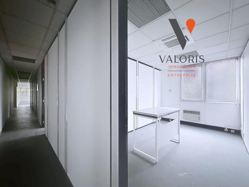 Local d'activités - 431 m²