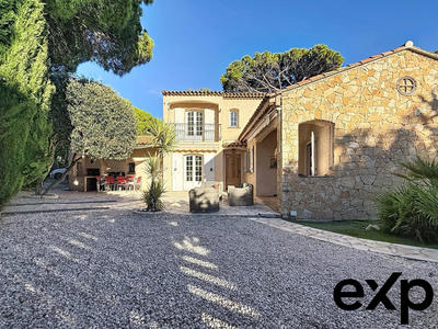 Maison - 128 m² - 5 pièces