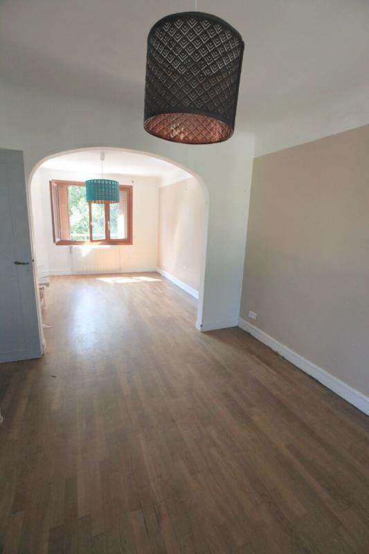 Maison - 94 m² - 5 pièces