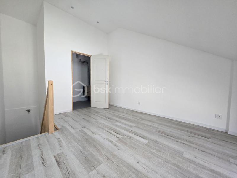Immeuble - 74 m² - 4 pièces