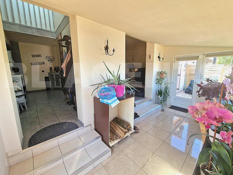 Pavillon - 175 m² - 10 pièces