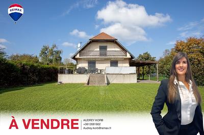 Maison - 143 m² - 6 pièces