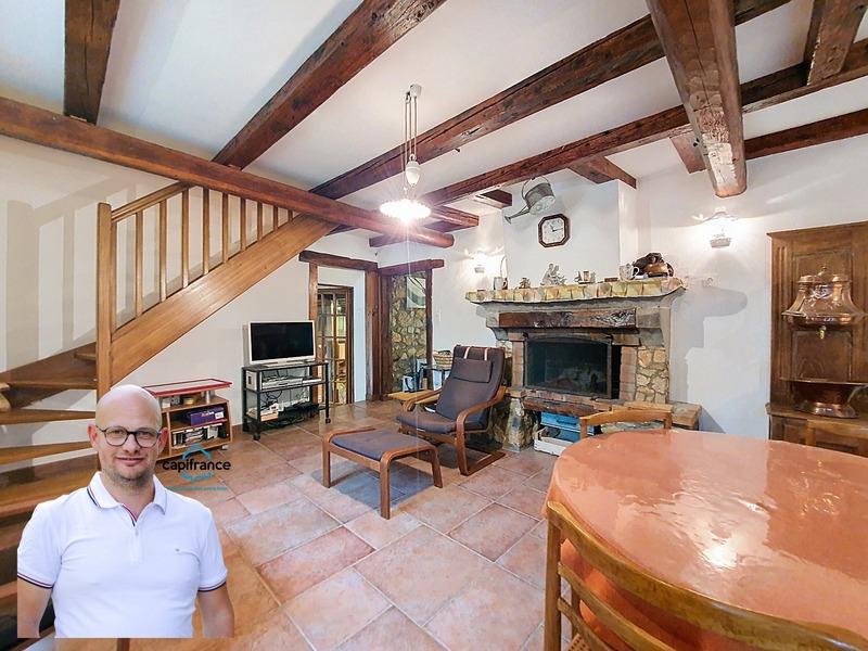 Maison en pierre - 156 m² - 7 pièces