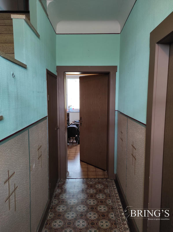 Maison - 93 m² - 5 pièces