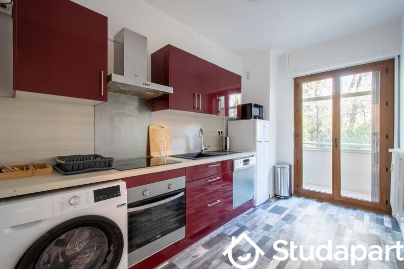 Chambre - 92 m² - 1 pièce