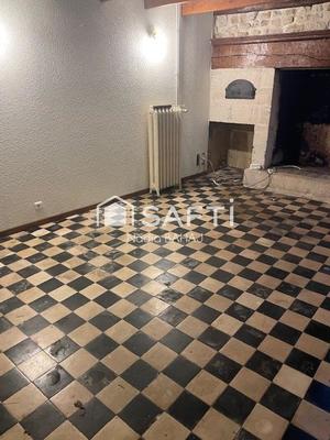 Maison - 202 m² - 9 pièces