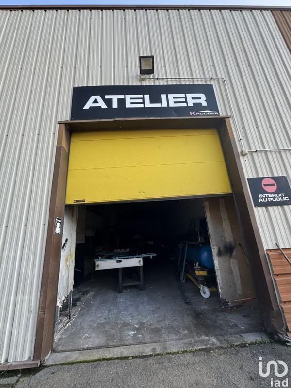 Local commercial - 200 m²