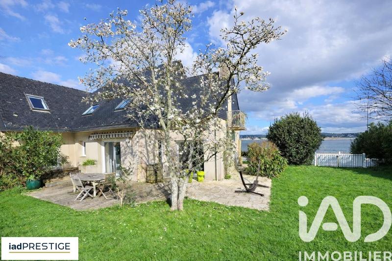 Maison de maîtres - 138 m² - 7 pièces
