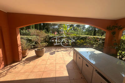 Appartement - 80 m² - 3 pièces