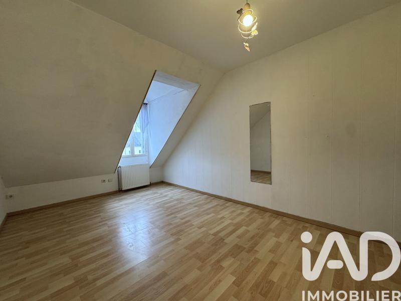 Maison - 197 m² - 9 pièces