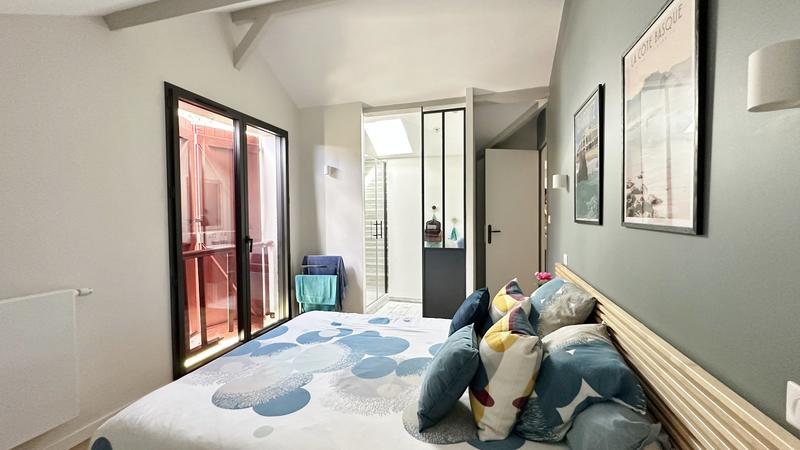 Maison contemporaine - 153 m² - 7 pièces