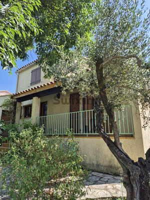 Villa - 90 m² - 4 pièces