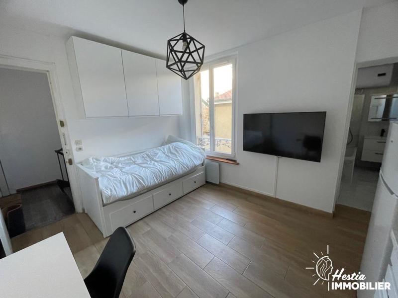 Studio - 16 m² - 1 pièce