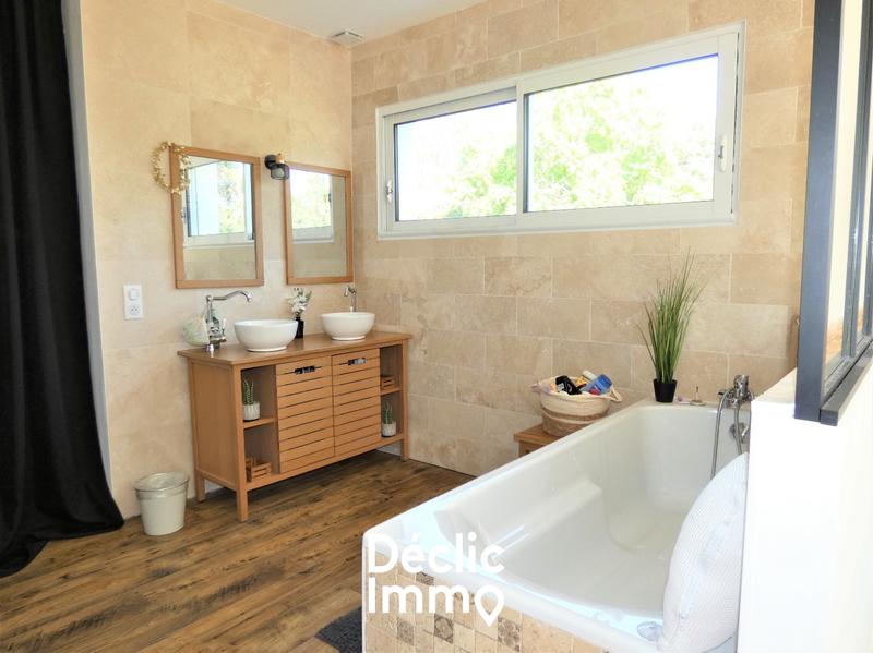 Maison - 145 m² - 6 pièces