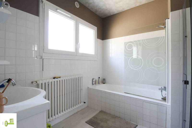 Maison - 134 m² - 6 pièces