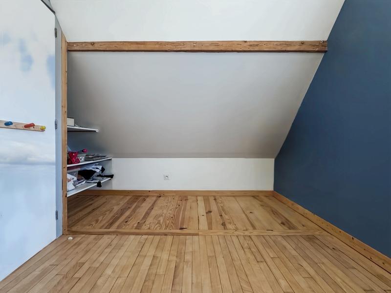 Maison - 85 m² - 4 pièces